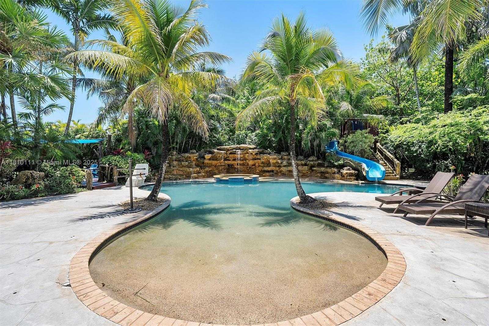 Small Image of 15960 SOUTH WEST 250TH ST, Homestead Number 73