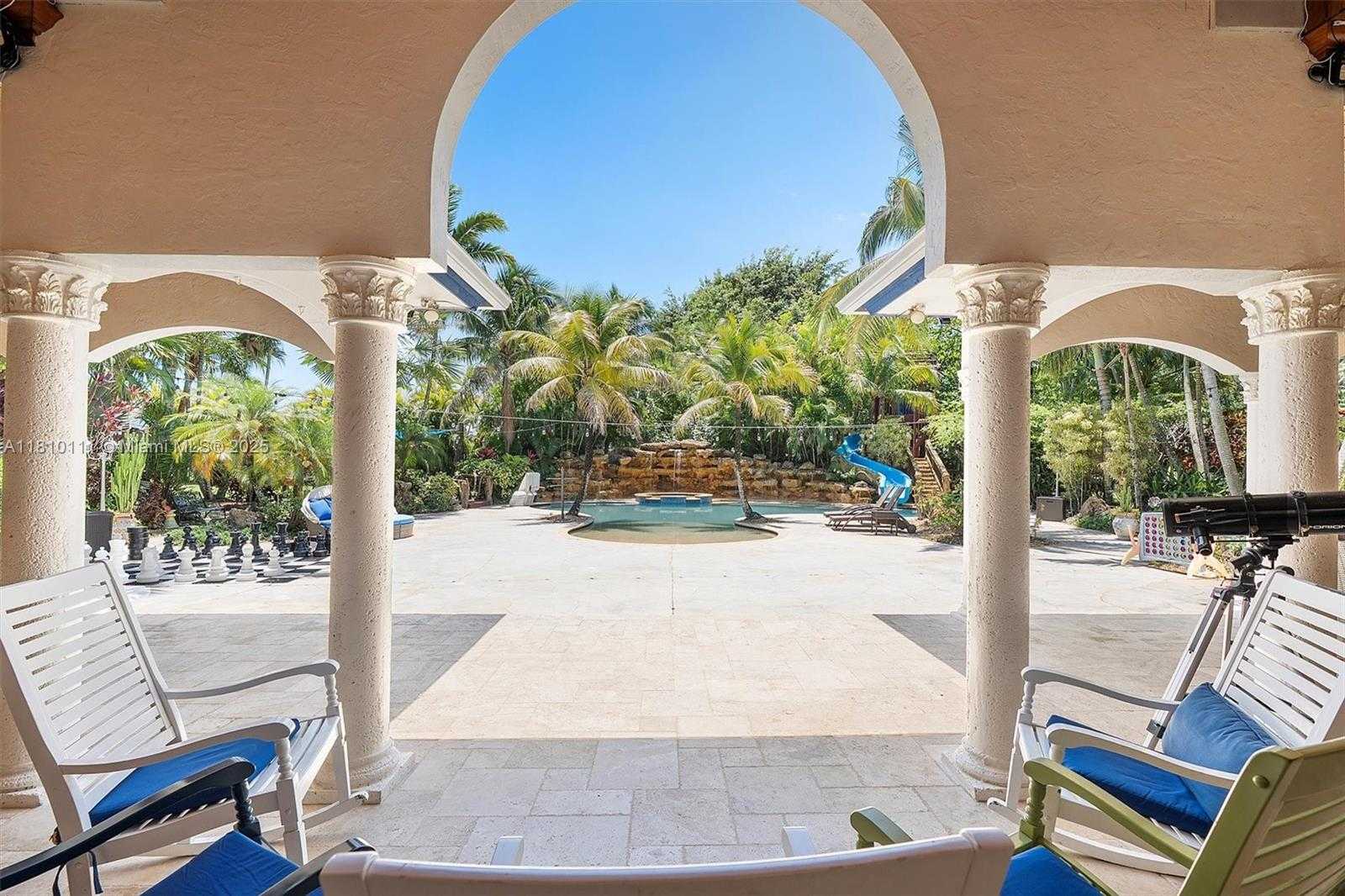 Small Image of 15960 SOUTH WEST 250TH ST, Homestead Number 77