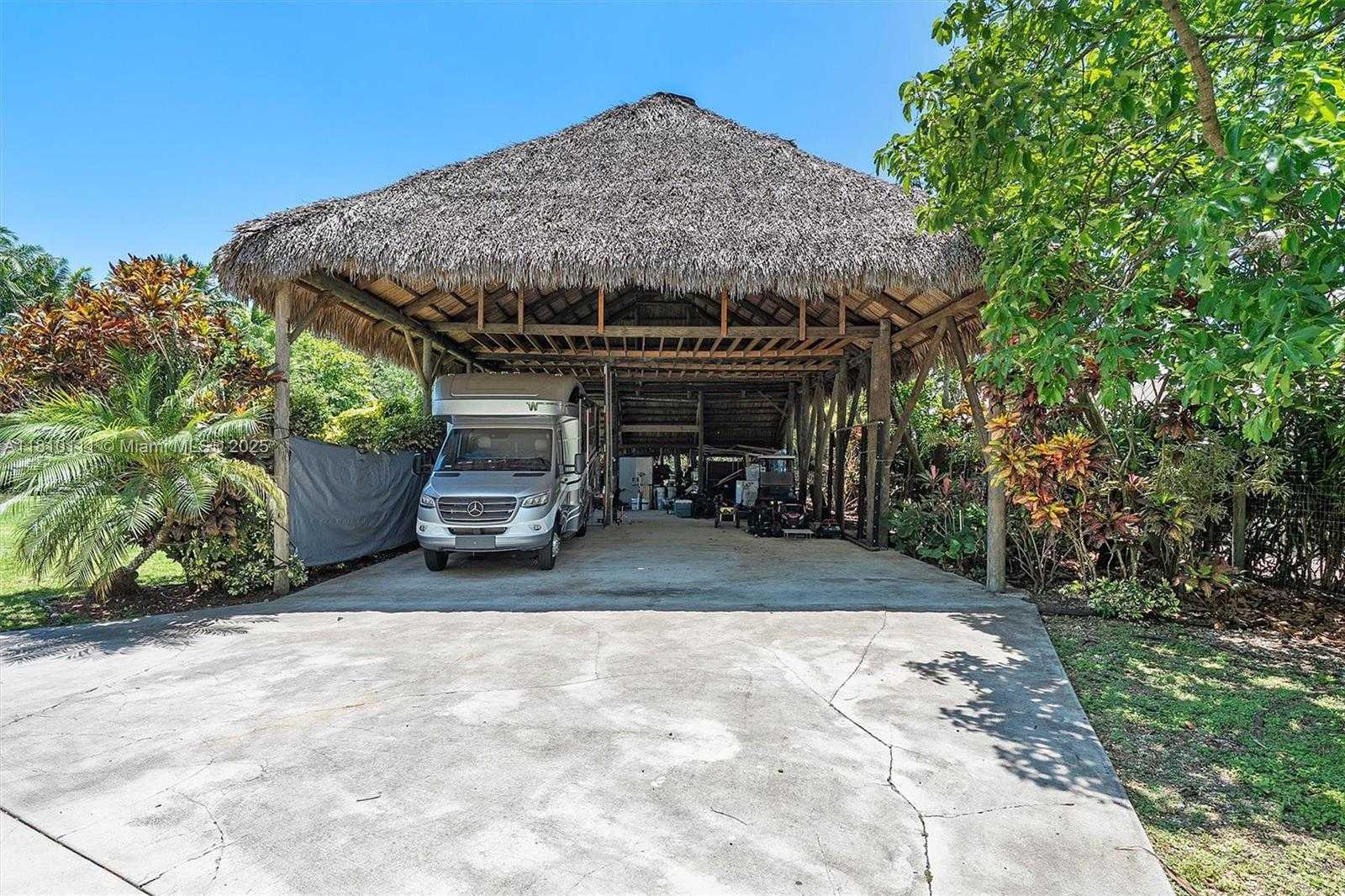 Small Image of 15960 SOUTH WEST 250TH ST, Homestead Number 79