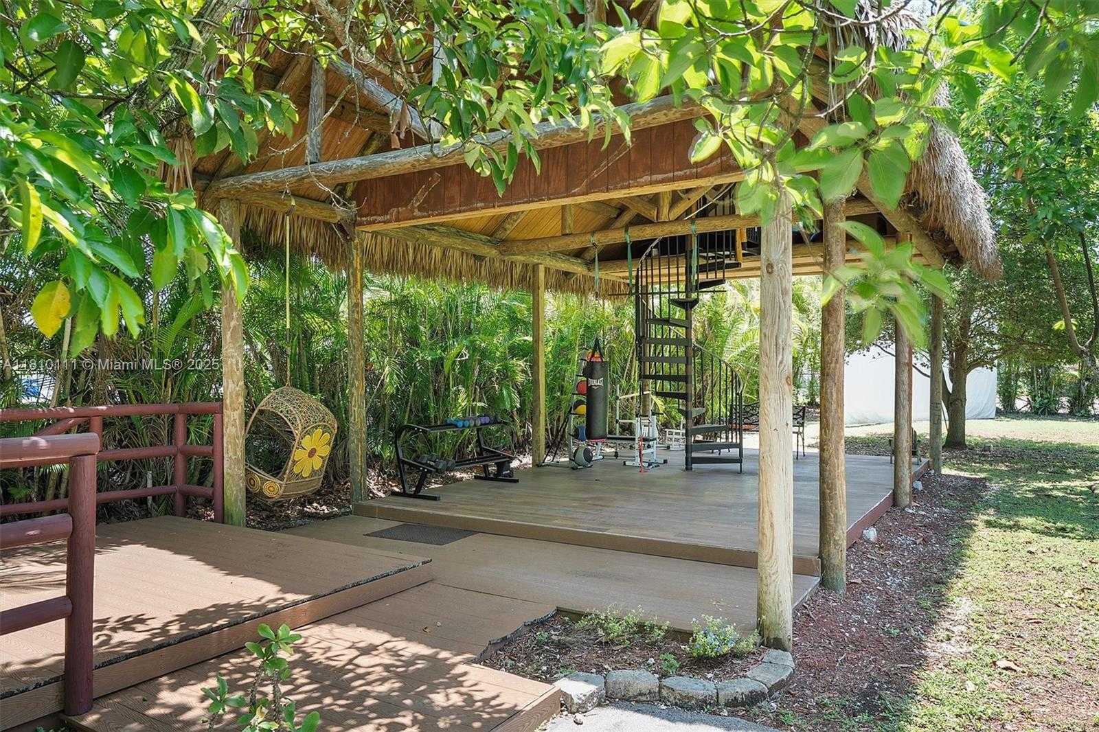 Small Image of 15960 SOUTH WEST 250TH ST, Homestead Number 84