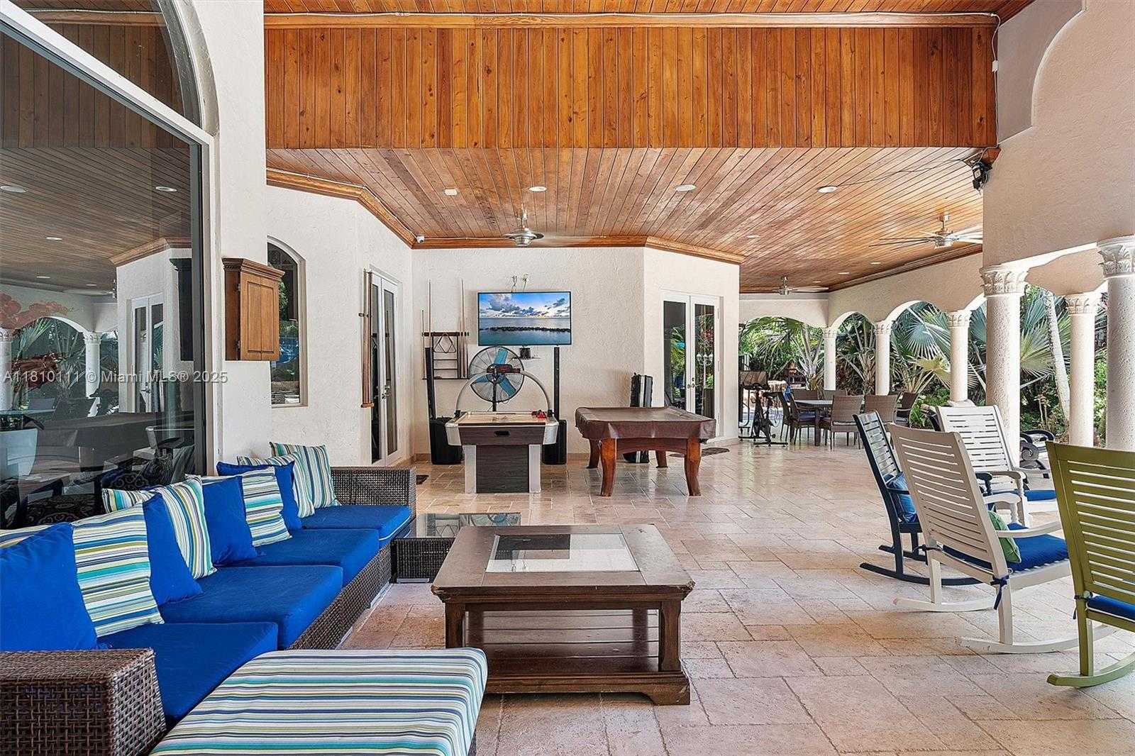 Small Image of 15960 SOUTH WEST 250TH ST, Homestead Number 89