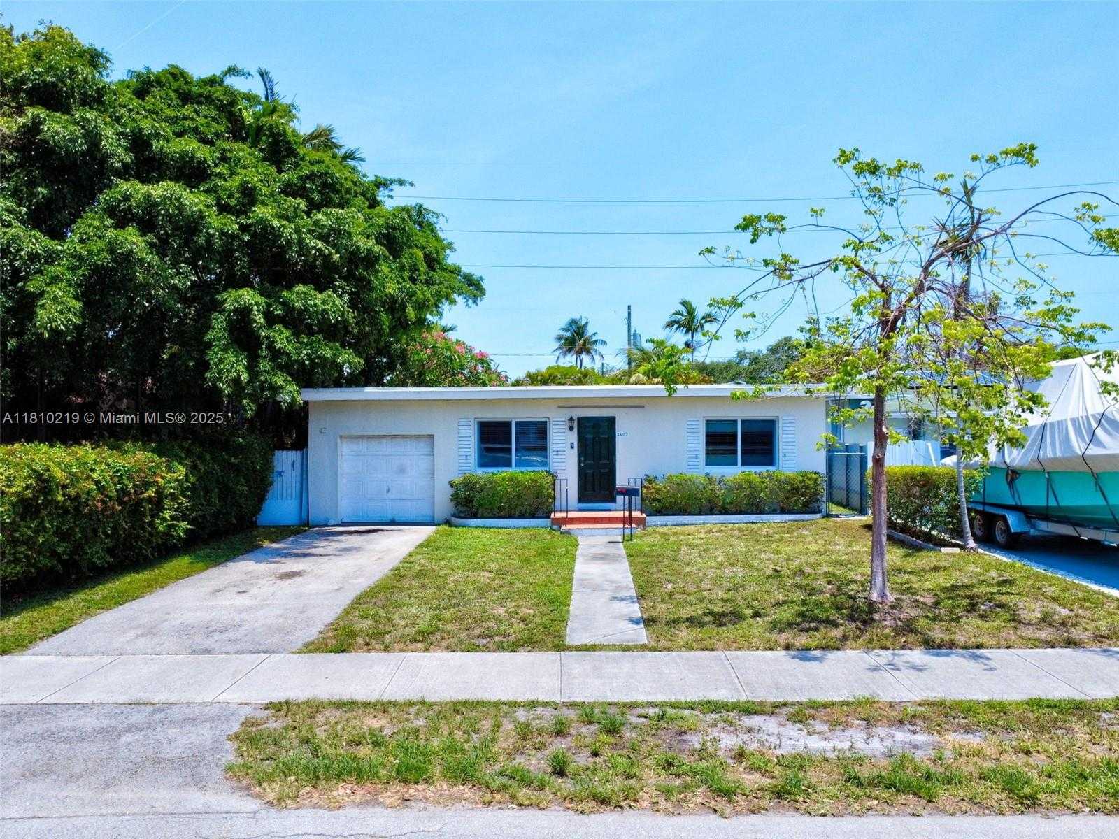 Small Image of 2609 ARTHUR ST, Hollywood Number 36
