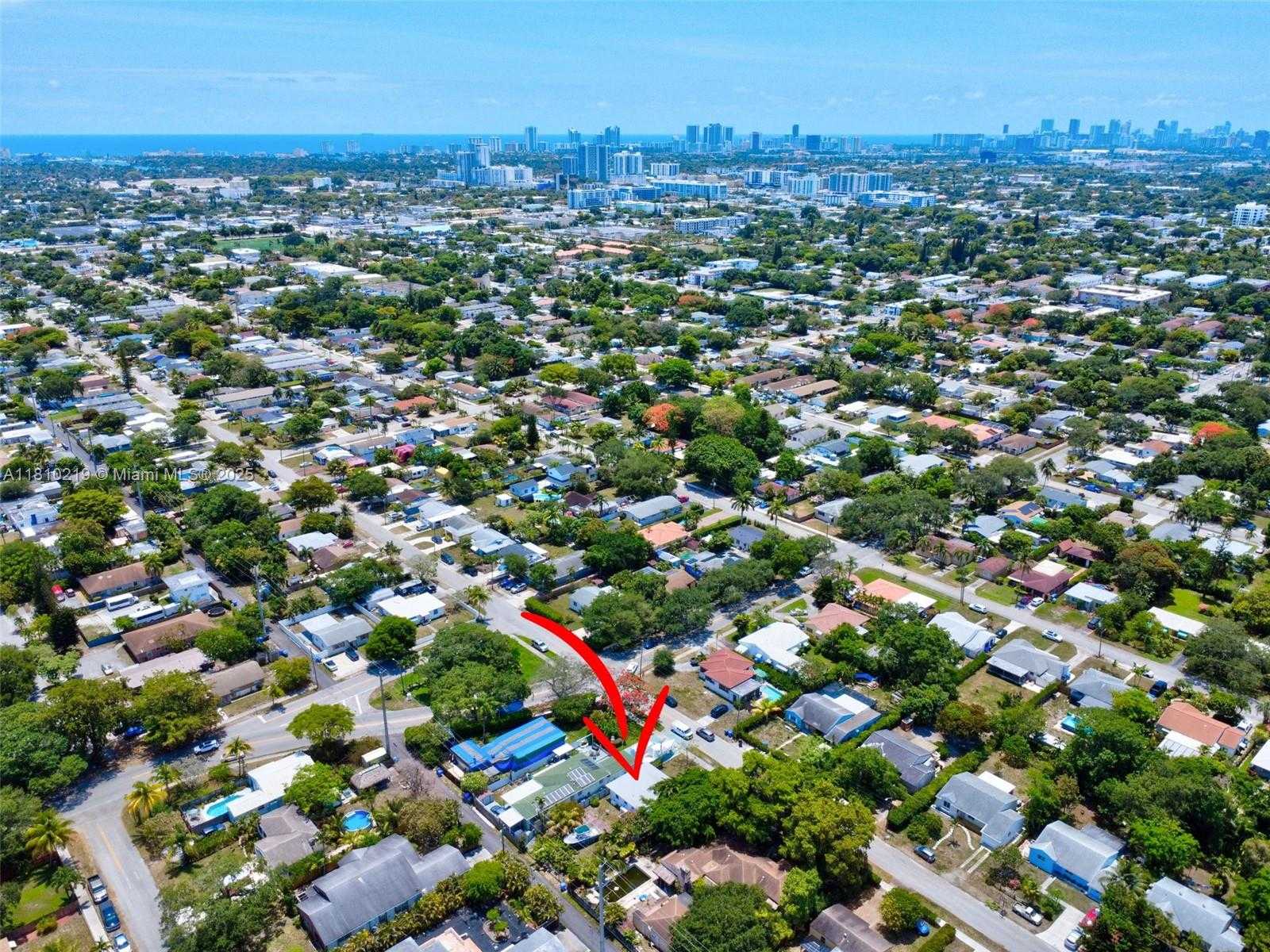 Small Image of 2609 ARTHUR ST, Hollywood Number 43