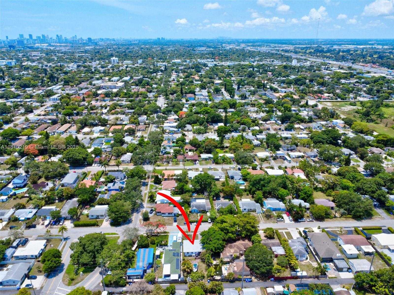 Small Image of 2609 ARTHUR ST, Hollywood Number 44