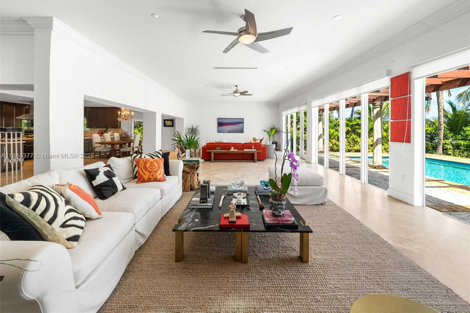 Small Image of 425 NORTH SHORE DR, Miami Beach Number 11