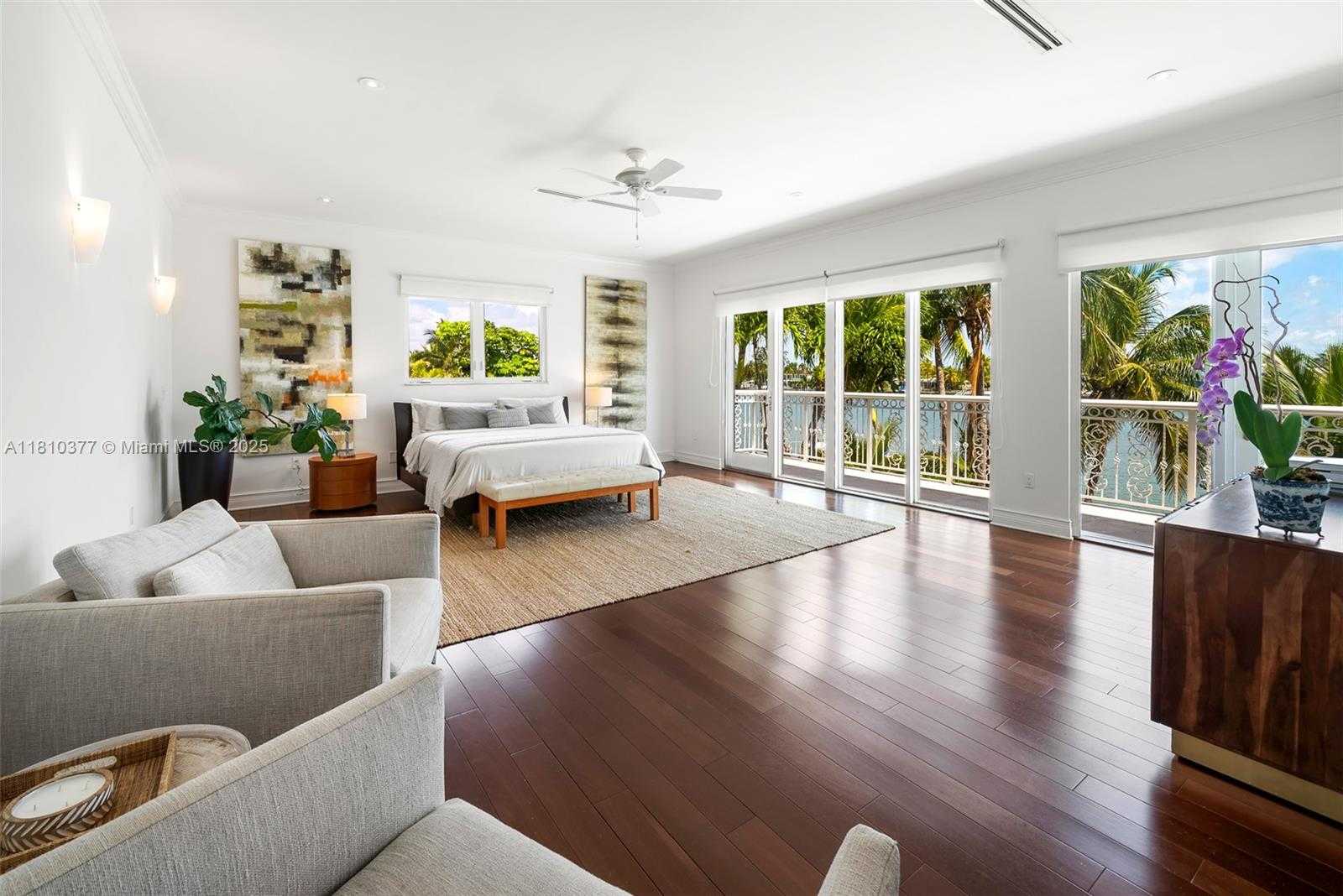 Small Image of 425 NORTH SHORE DR, Miami Beach Number 17