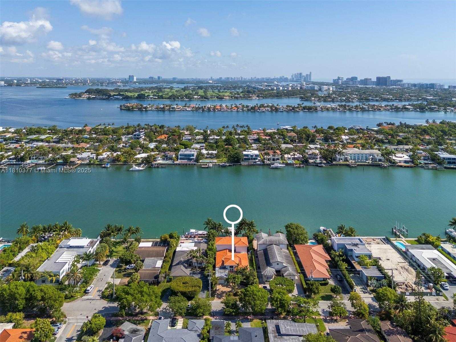 Small Image of 425 NORTH SHORE DR, Miami Beach Number 45