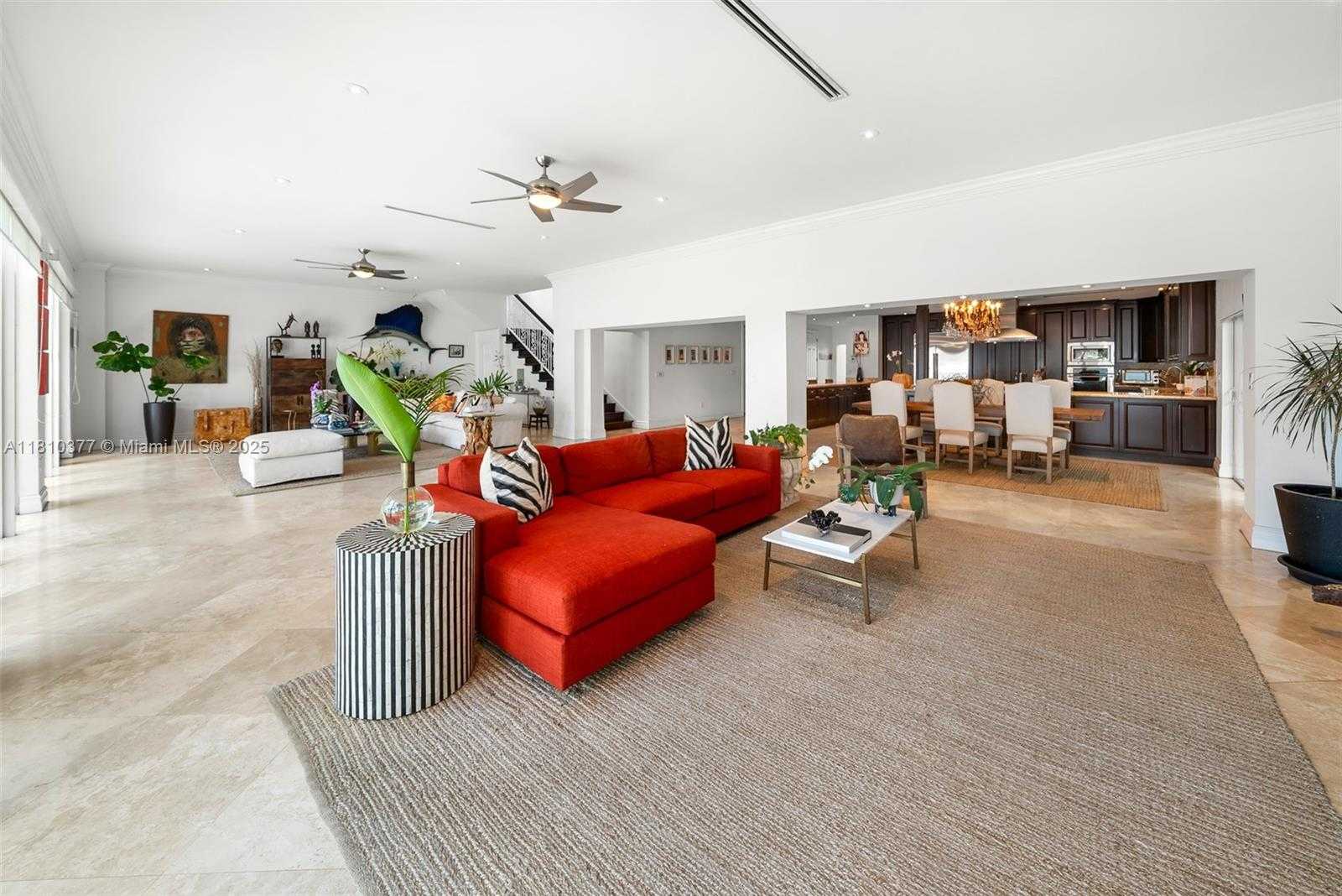 Small Image of 425 NORTH SHORE DR, Miami Beach Number 8