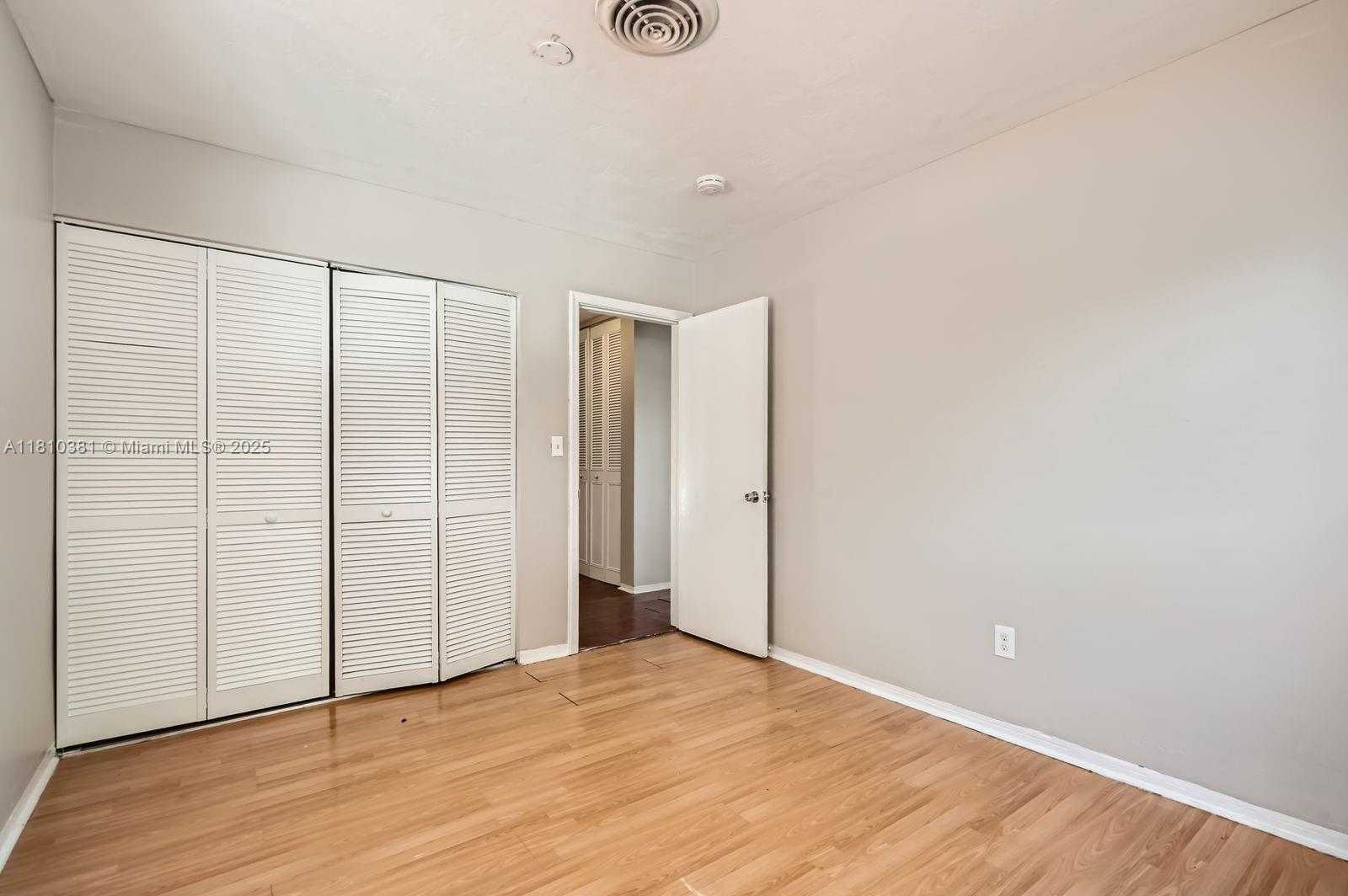 Small Image of 2200 NORTH WEST 42ND AVE, Lauderhill Number 15