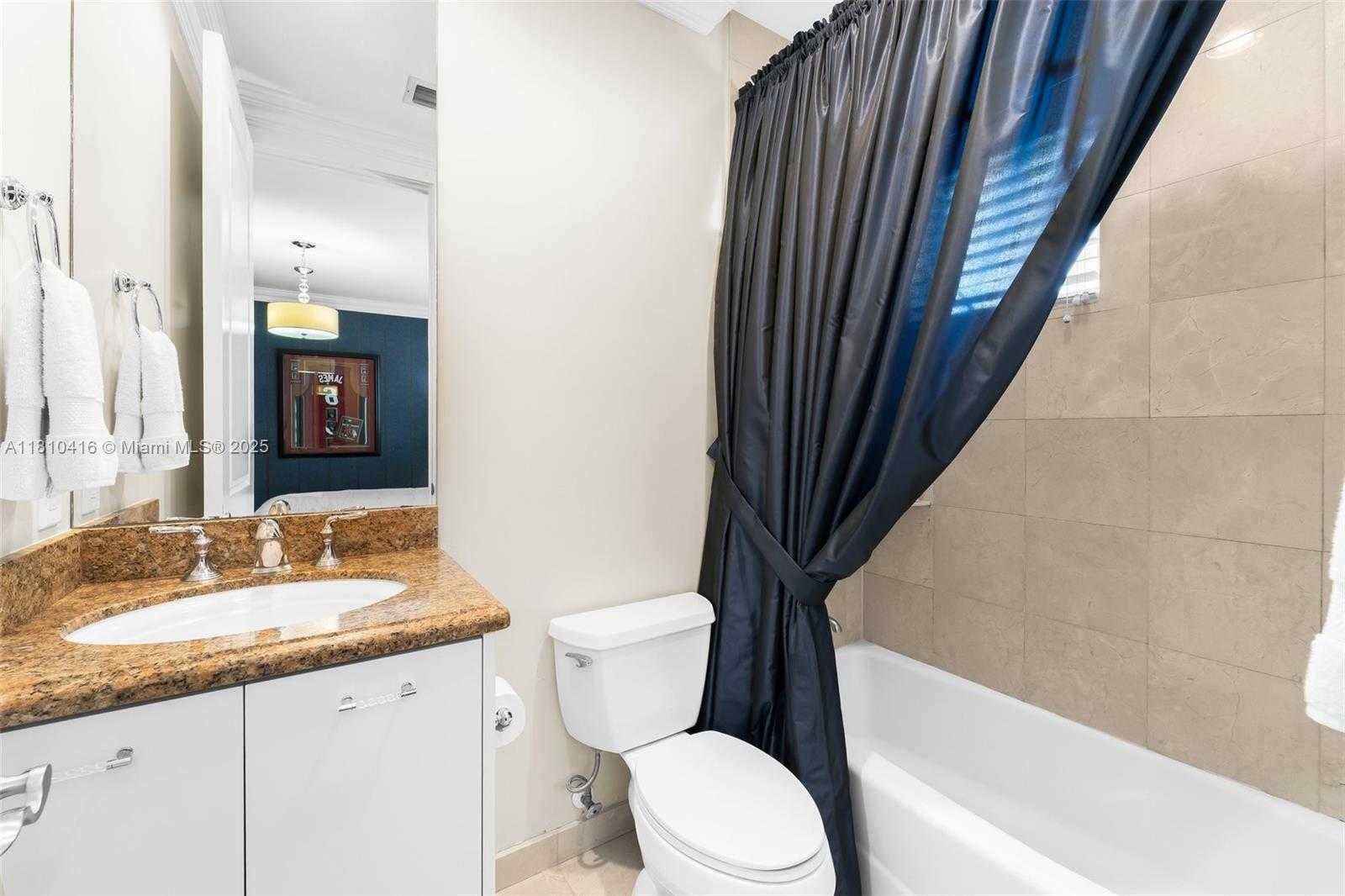 Small Image of 275 189TH TER, Sunny Isles Beach Number 28