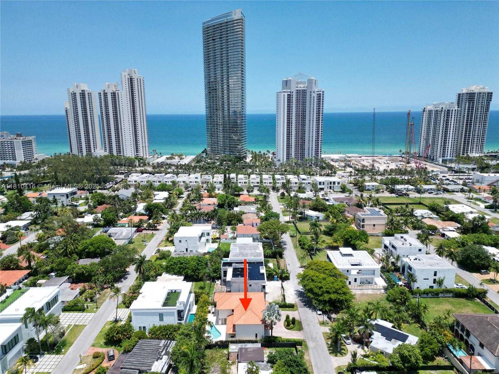 Small Image of 275 189TH TER, Sunny Isles Beach Number 36