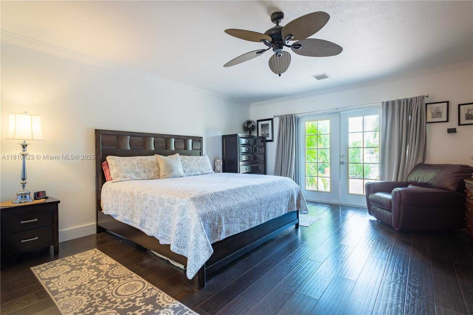 Small Image of 2908 BAYVIEW DR, Fort Lauderdale Number 34