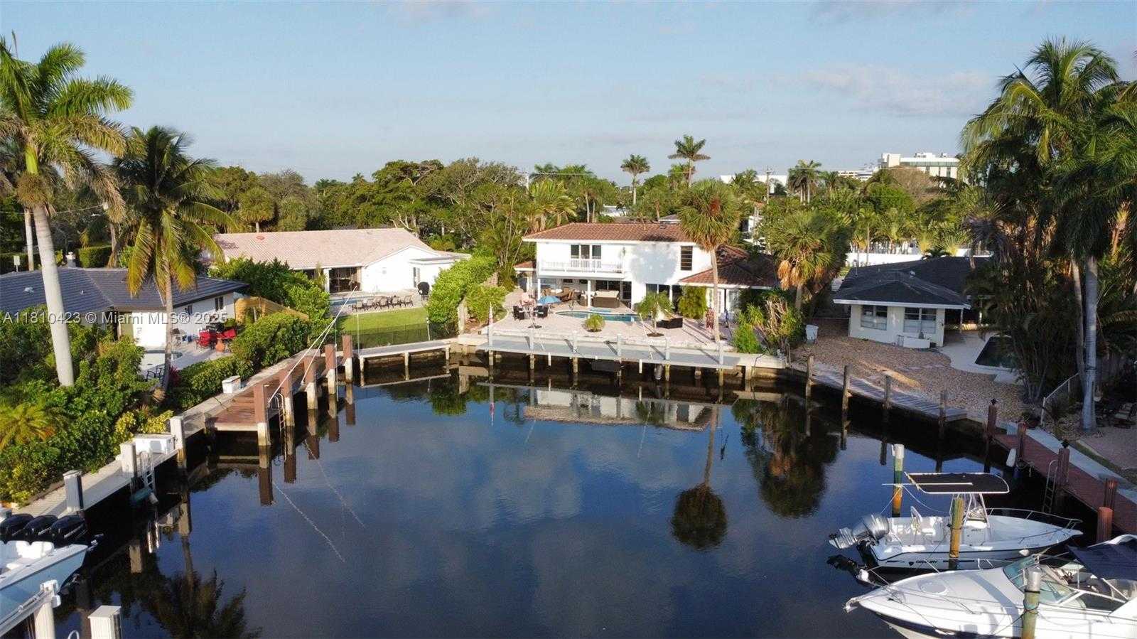 Small Image of 2908 BAYVIEW DR, Fort Lauderdale Number 6