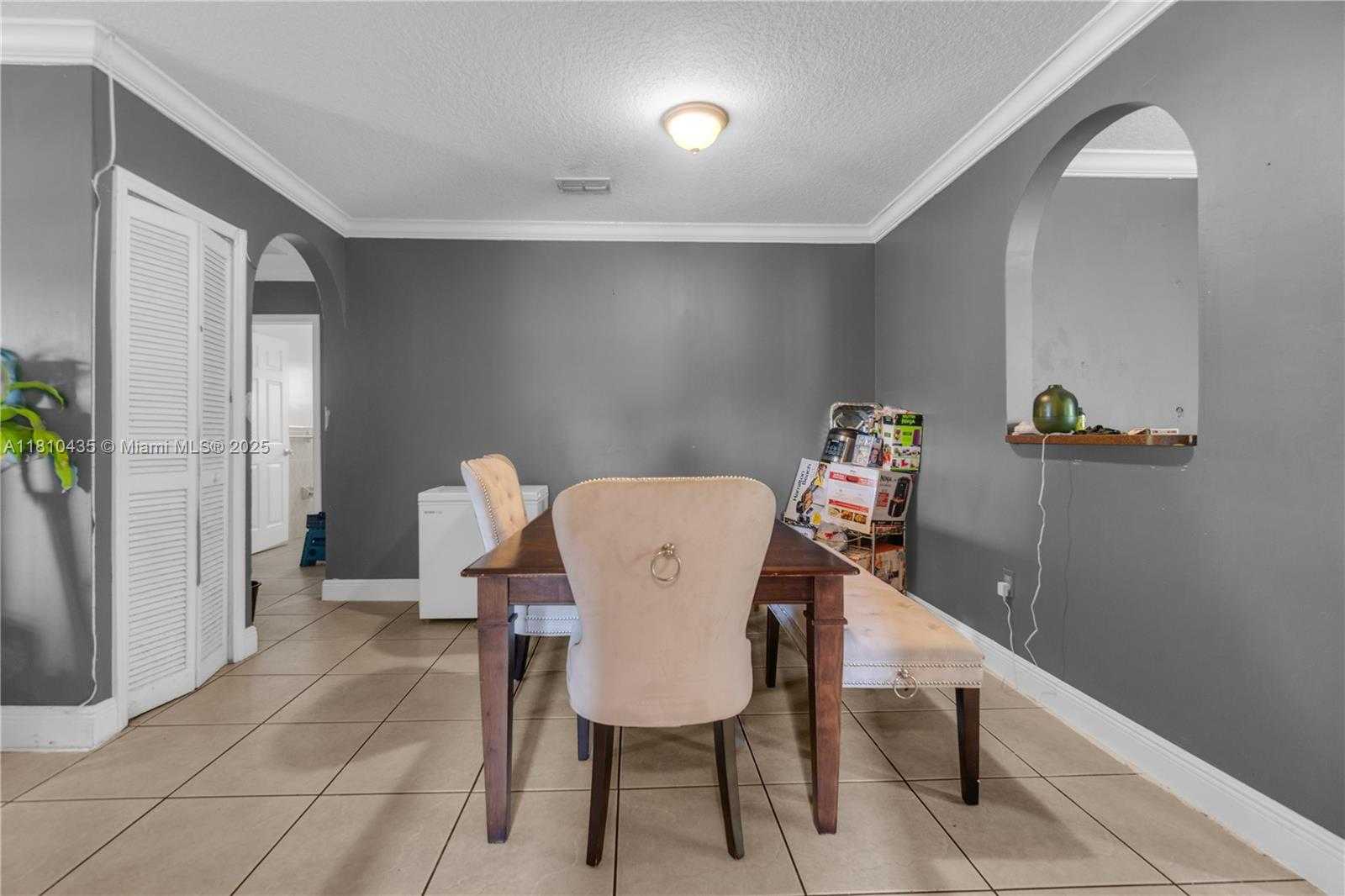 Small Image of 12912 NORTH EAST 7TH AVE, North Miami Number 14