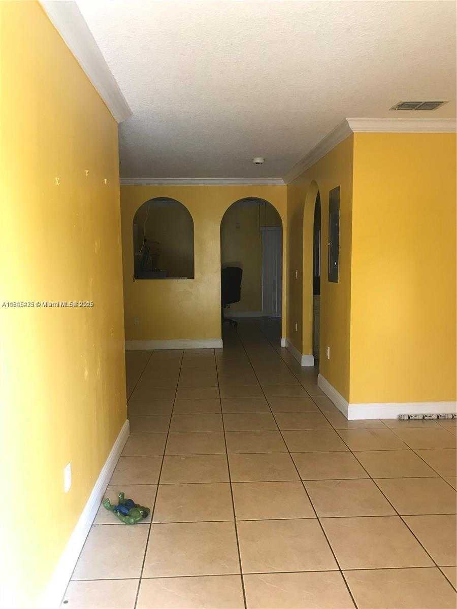 Small Image of 12912 NORTH EAST 7TH AVE, North Miami Number 2