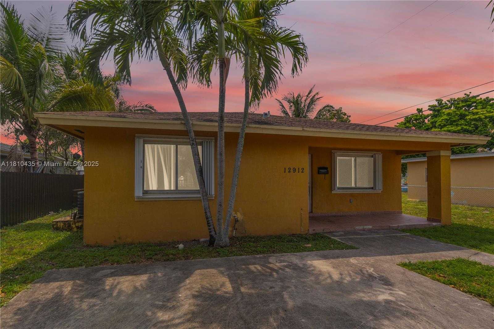 Small Image of 12912 NORTH EAST 7TH AVE, North Miami Number 9