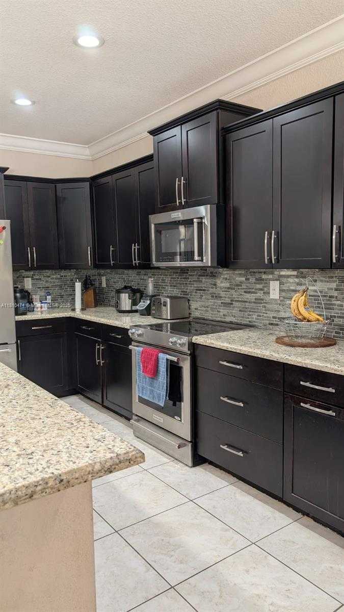 Small Image of 2230 NORTH WEST 17TH AVE, Homestead Number 4