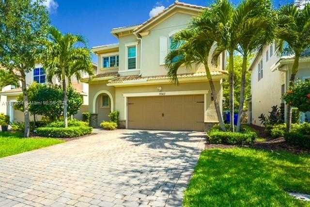 Small Image of 3943 MAHOGANY LN, Hollywood Number 2