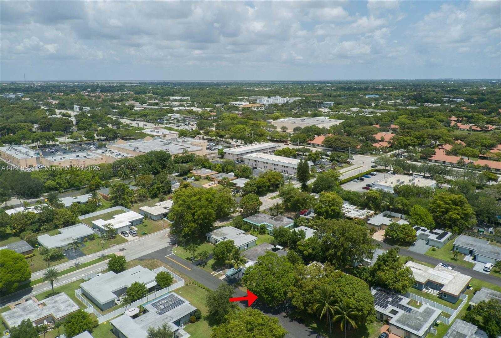 Small Image of 7201 NORTH WEST 67TH ST, Tamarac Number 10