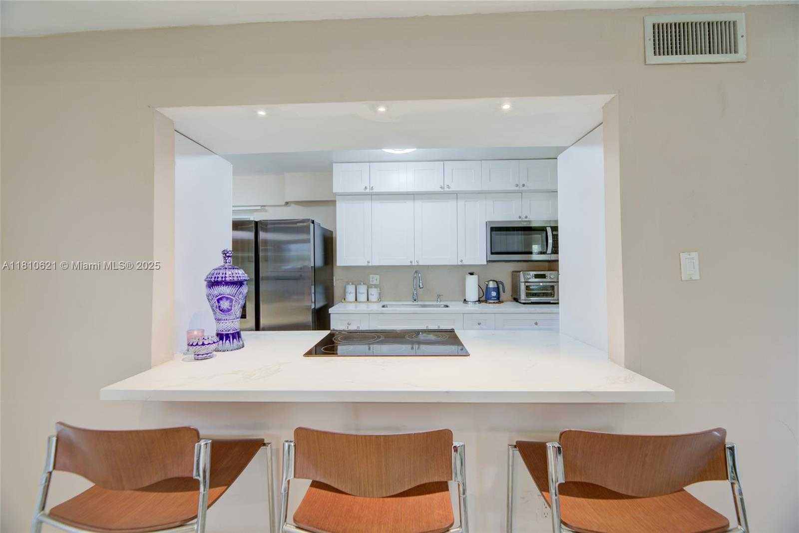 Small Image of 7201 NORTH WEST 67TH ST, Tamarac Number 21
