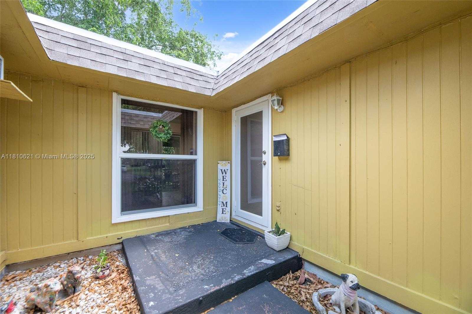 Small Image of 7201 NORTH WEST 67TH ST, Tamarac Number 7