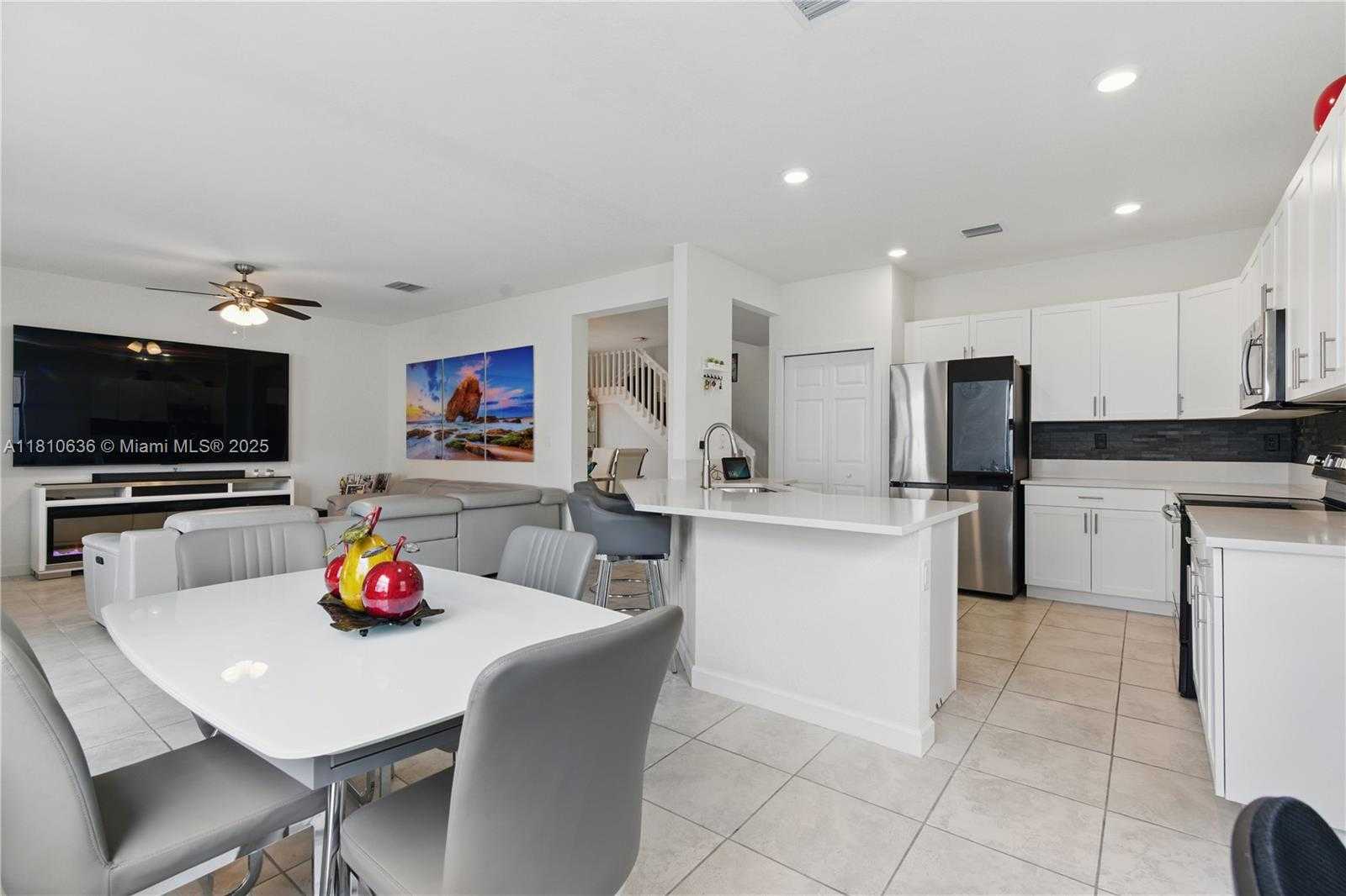 Small Image of 3534 WEST 106TH ST, Hialeah Number 10