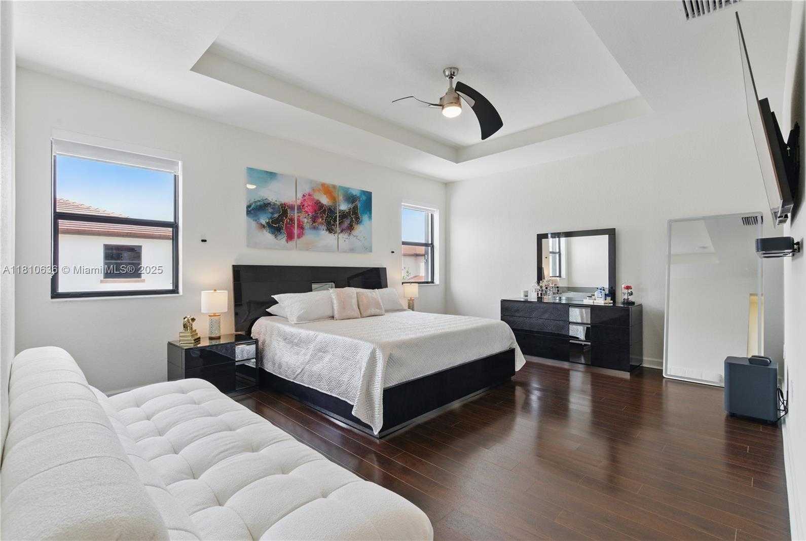 Small Image of 3534 WEST 106TH ST, Hialeah Number 13