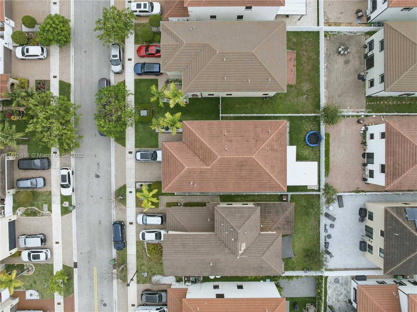 Small Image of 3534 WEST 106TH ST, Hialeah Number 31