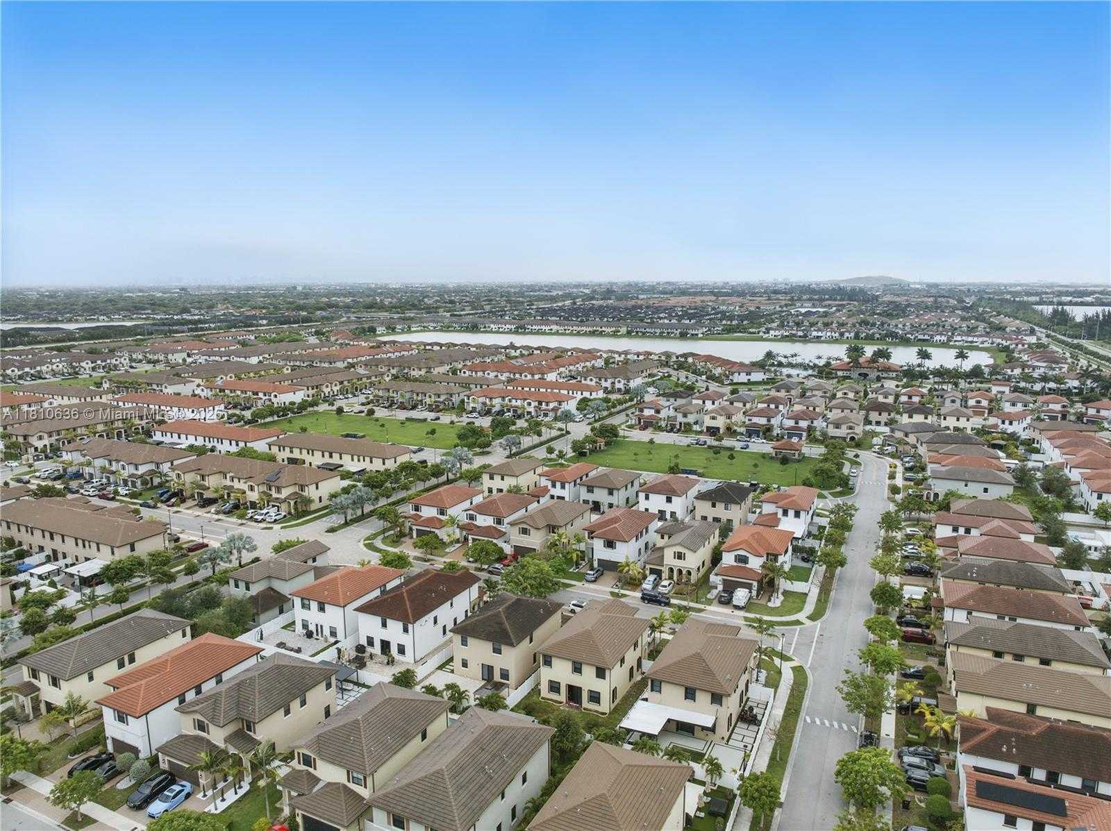 Small Image of 3534 WEST 106TH ST, Hialeah Number 35