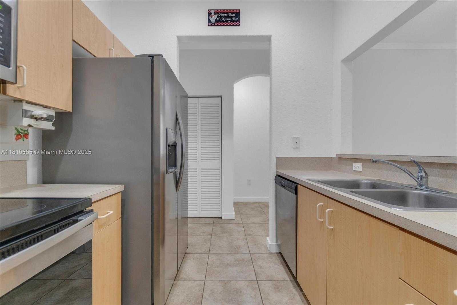 Small Image of 11014 SOUTH WEST 237TH LN, Homestead Number 15