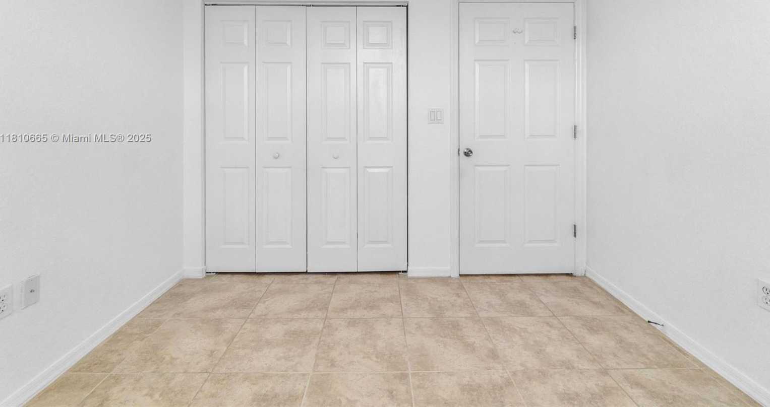 Small Image of 11014 SOUTH WEST 237TH LN, Homestead Number 29