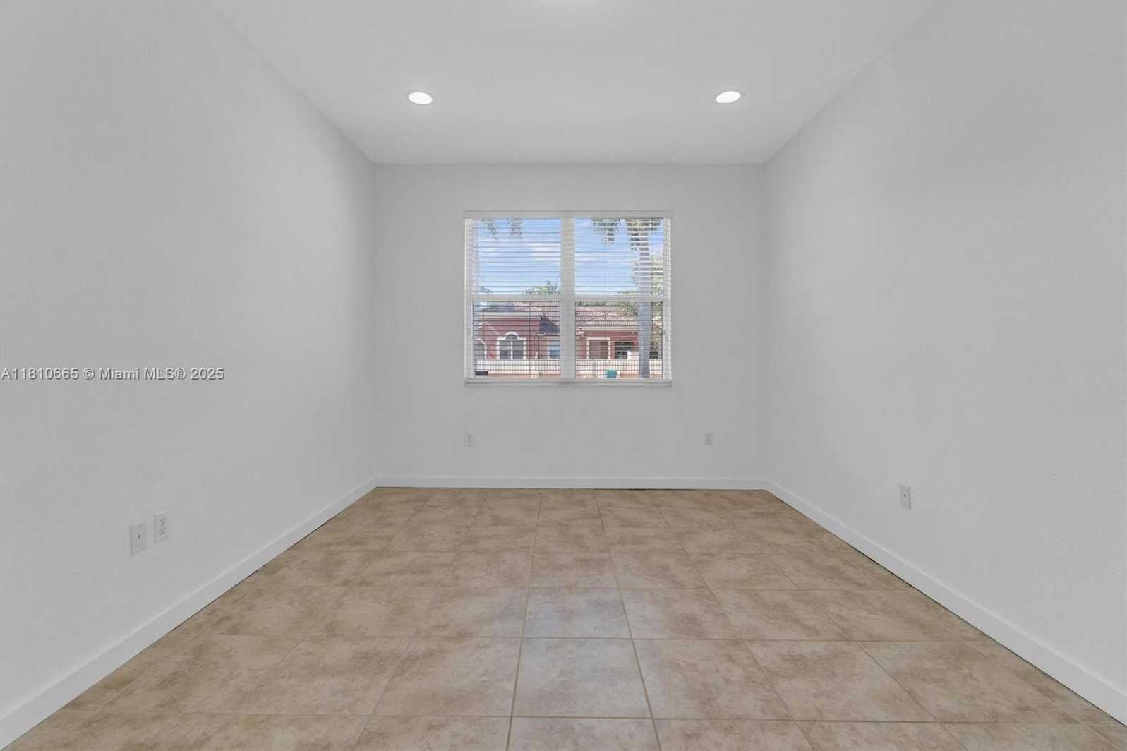 Small Image of 11014 SOUTH WEST 237TH LN, Homestead Number 32