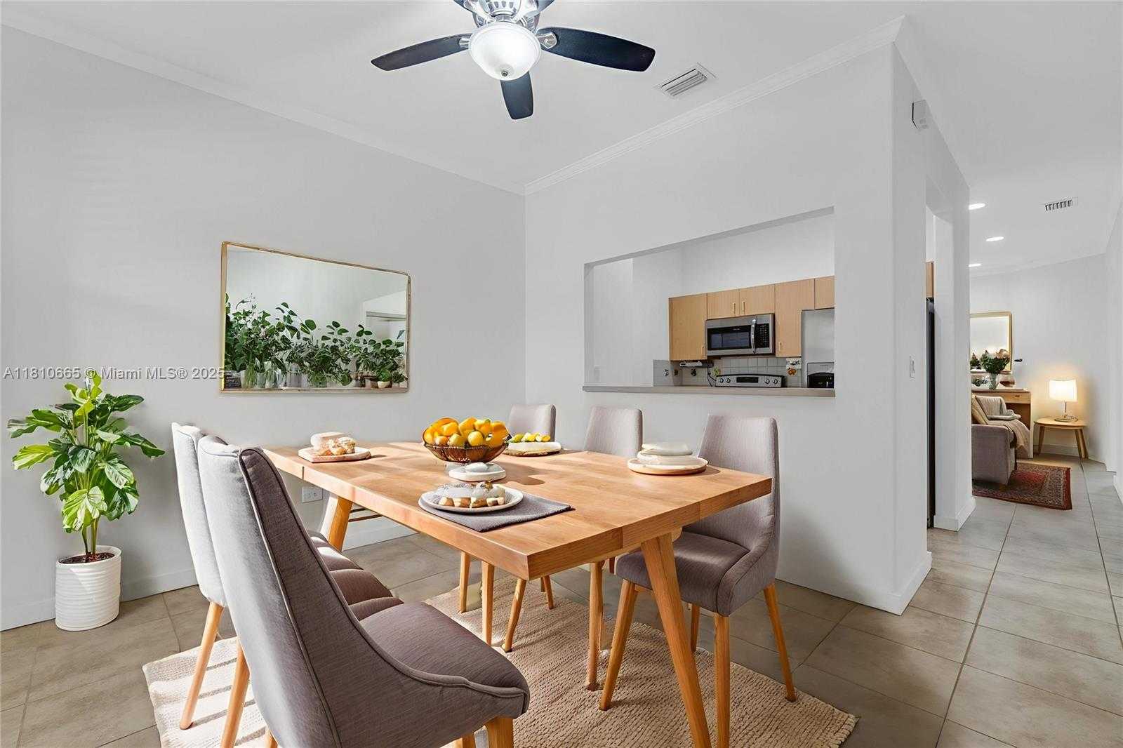 Small Image of 11014 SOUTH WEST 237TH LN, Homestead Number 4