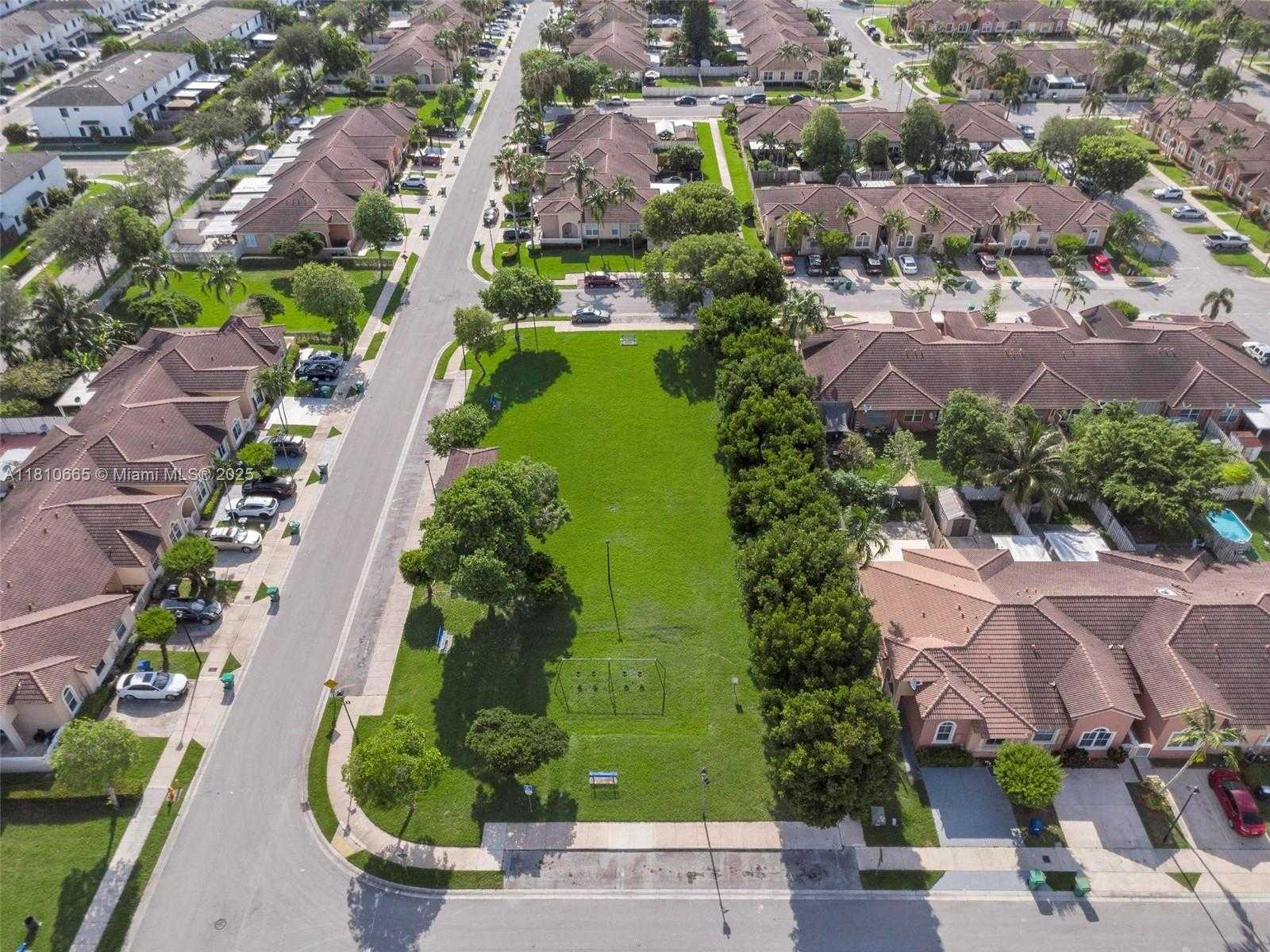 Small Image of 11014 SOUTH WEST 237TH LN, Homestead Number 47