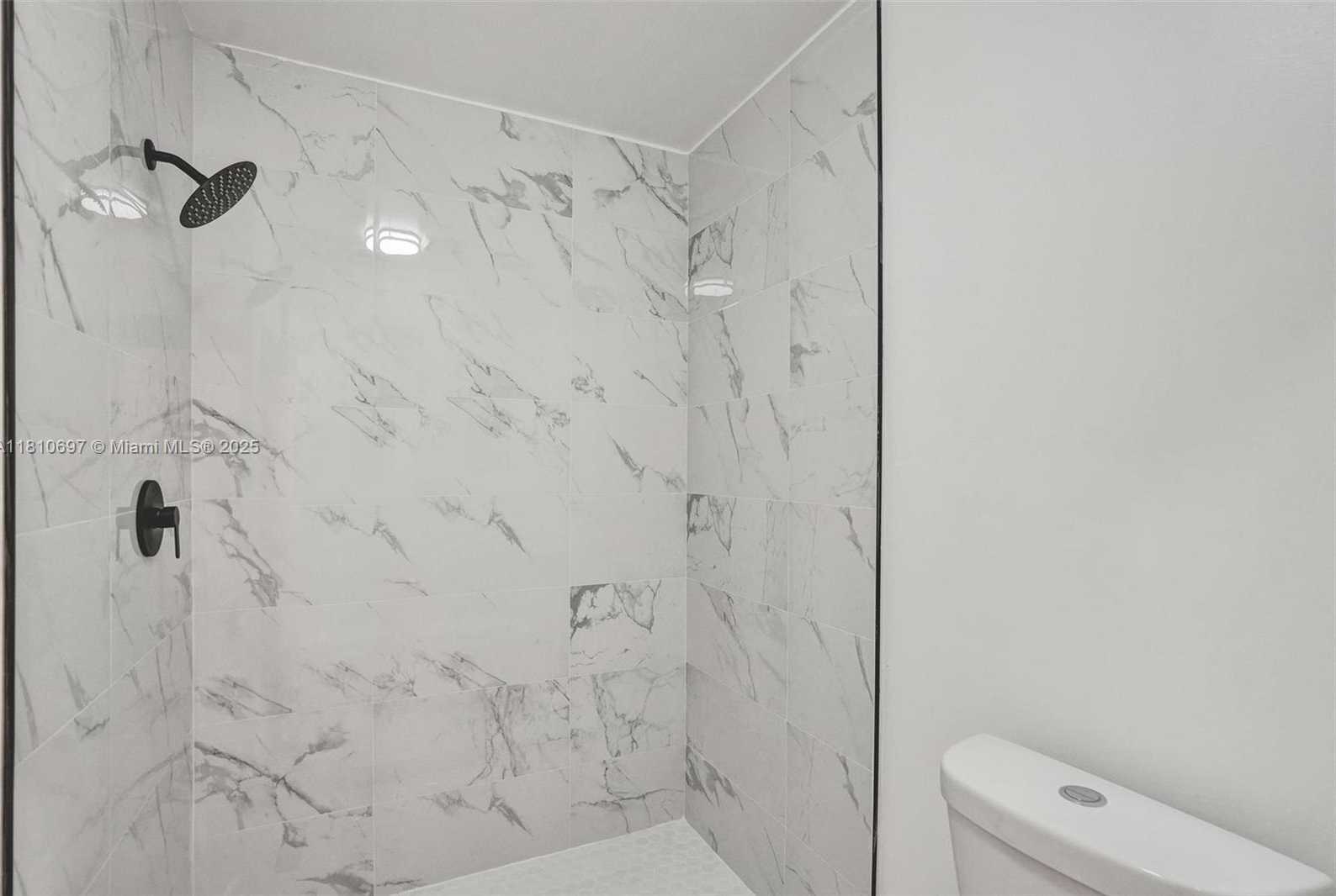 Small Image of 7325 FLORES WAY, Margate Number 18