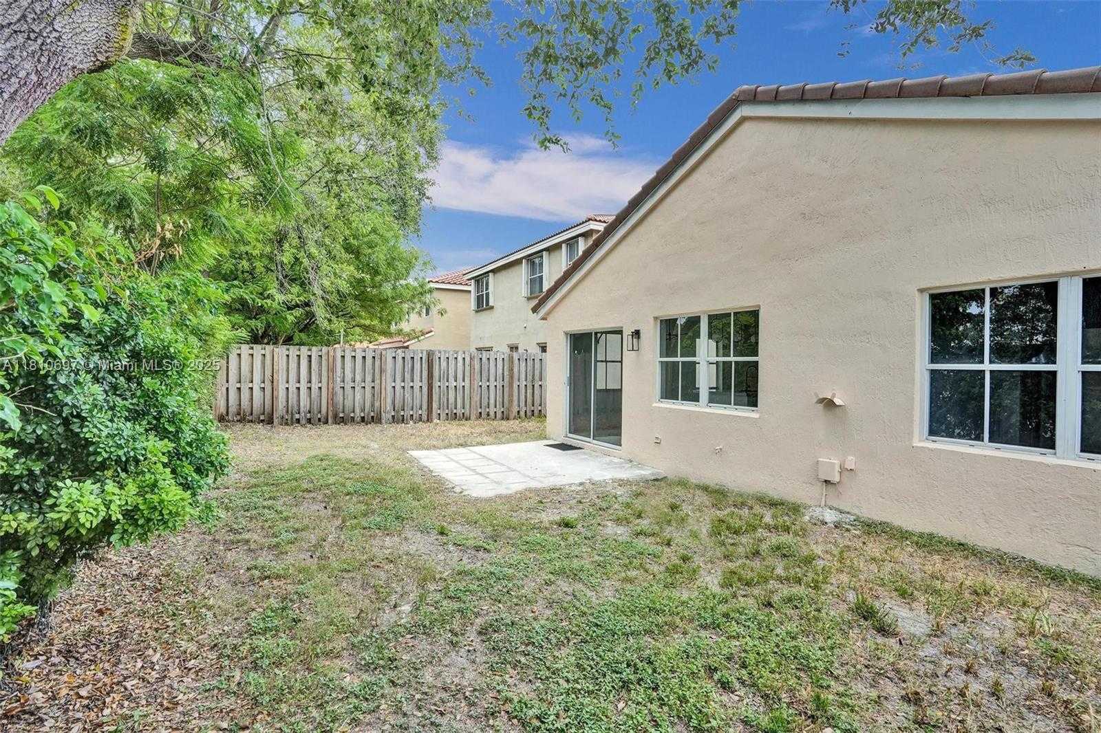 Small Image of 7325 FLORES WAY, Margate Number 21
