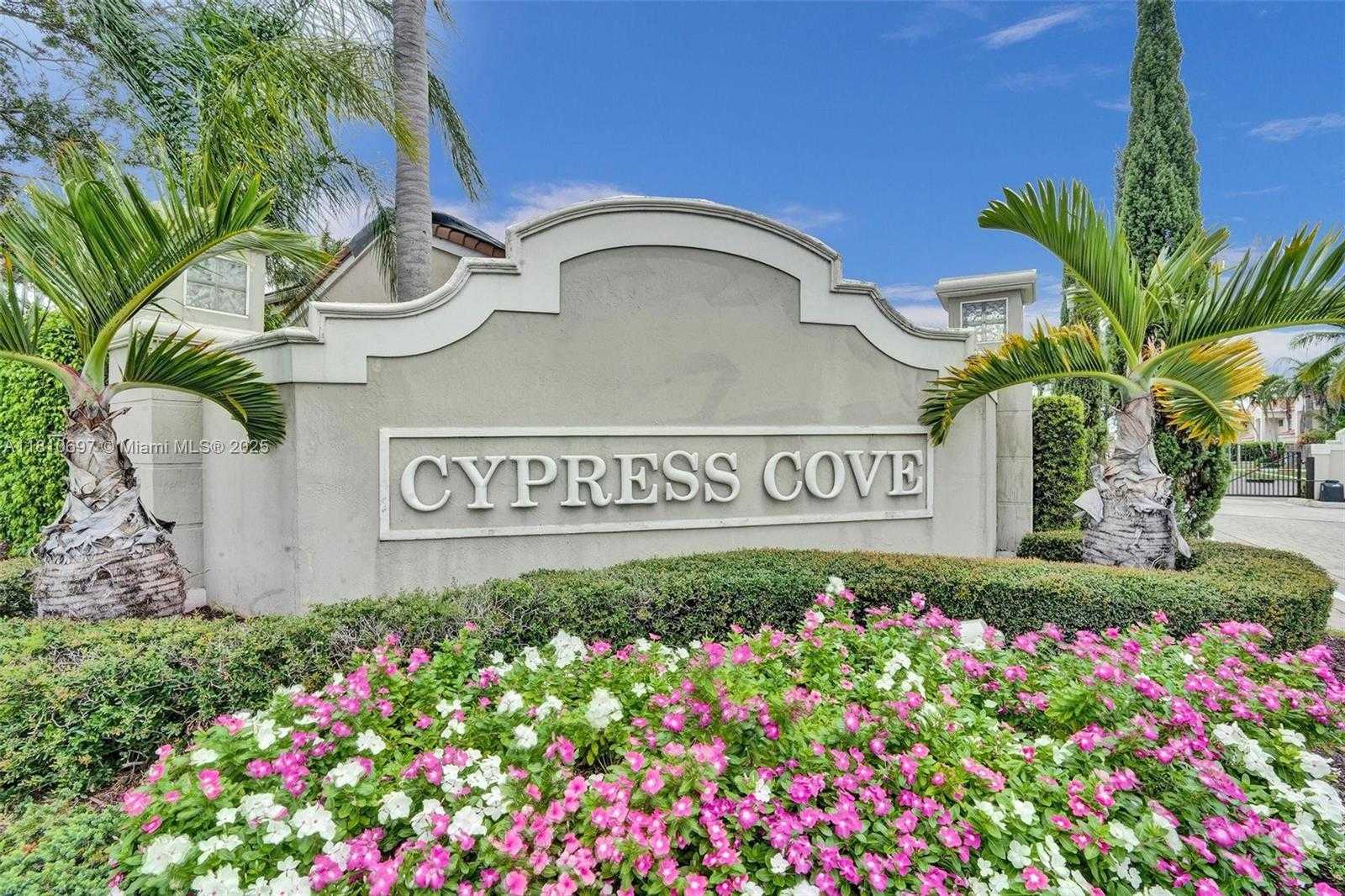 Small Image of 7325 FLORES WAY, Margate Number 3