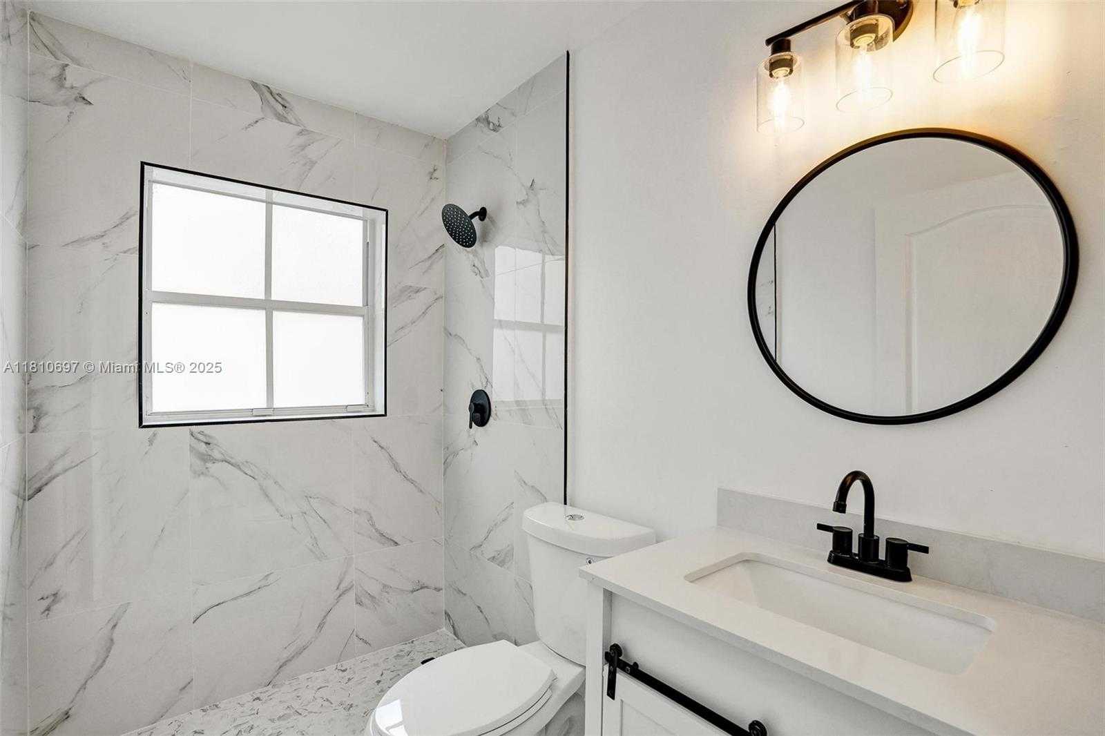 Small Image of 7325 FLORES WAY, Margate Number 8