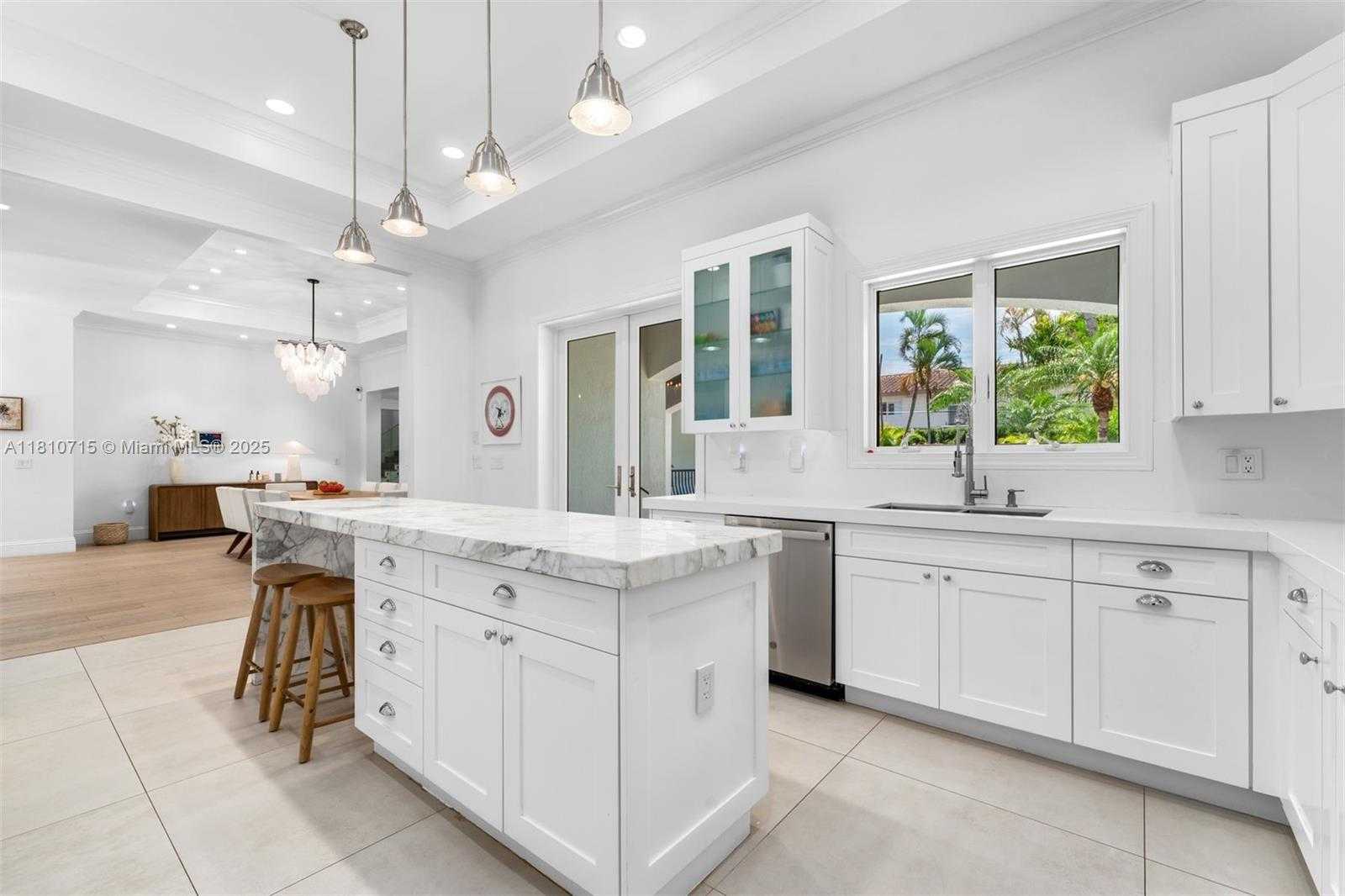 Small Image of 1210 95TH ST, Bay Harbor Islands Number 11