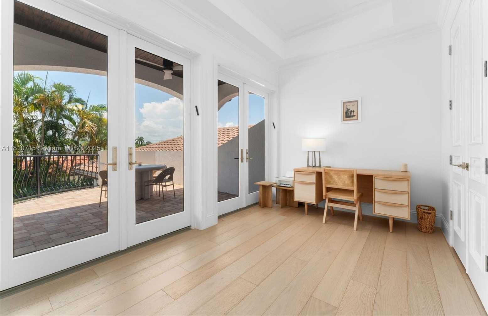 Small Image of 1210 95TH ST, Bay Harbor Islands Number 19