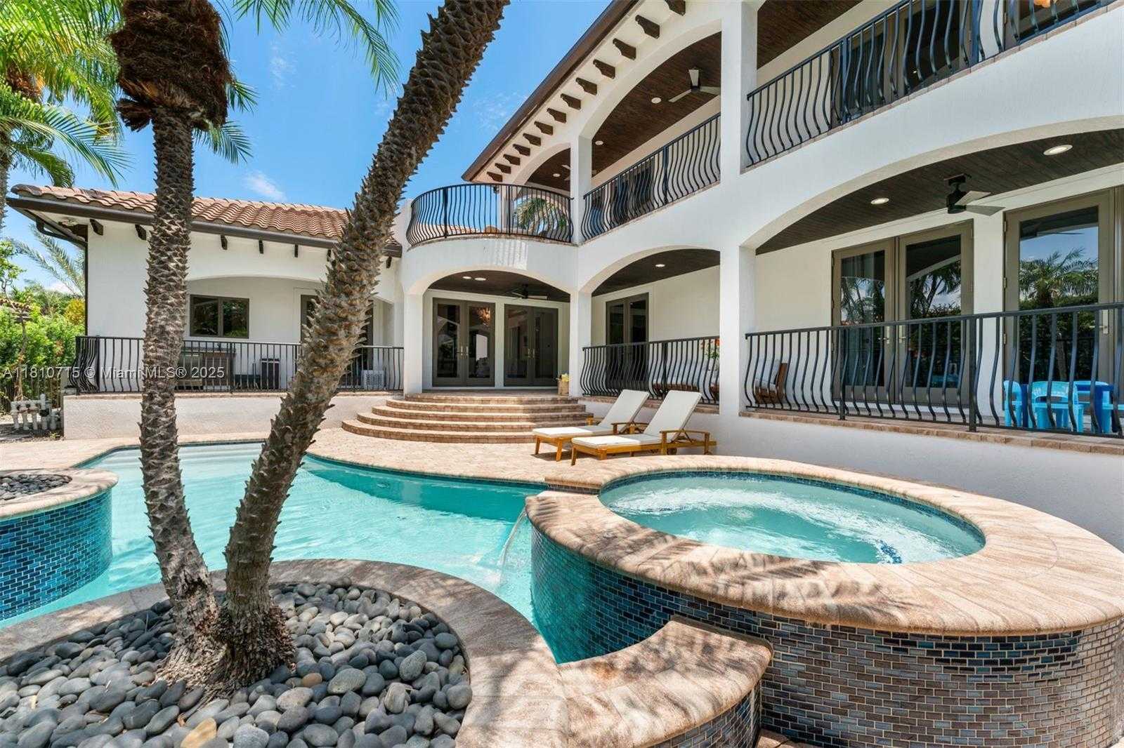 Small Image of 1210 95TH ST, Bay Harbor Islands Number 40
