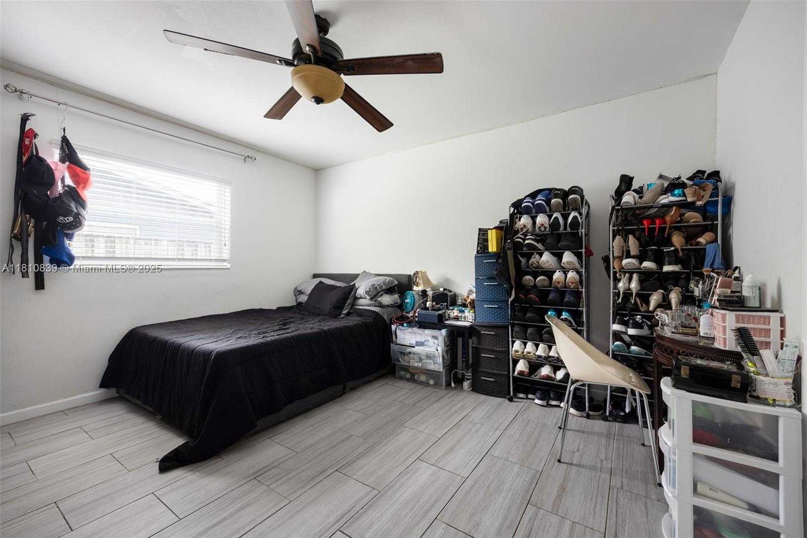Small Image of 3430 NORTH 65TH AVE, Hollywood Number 7