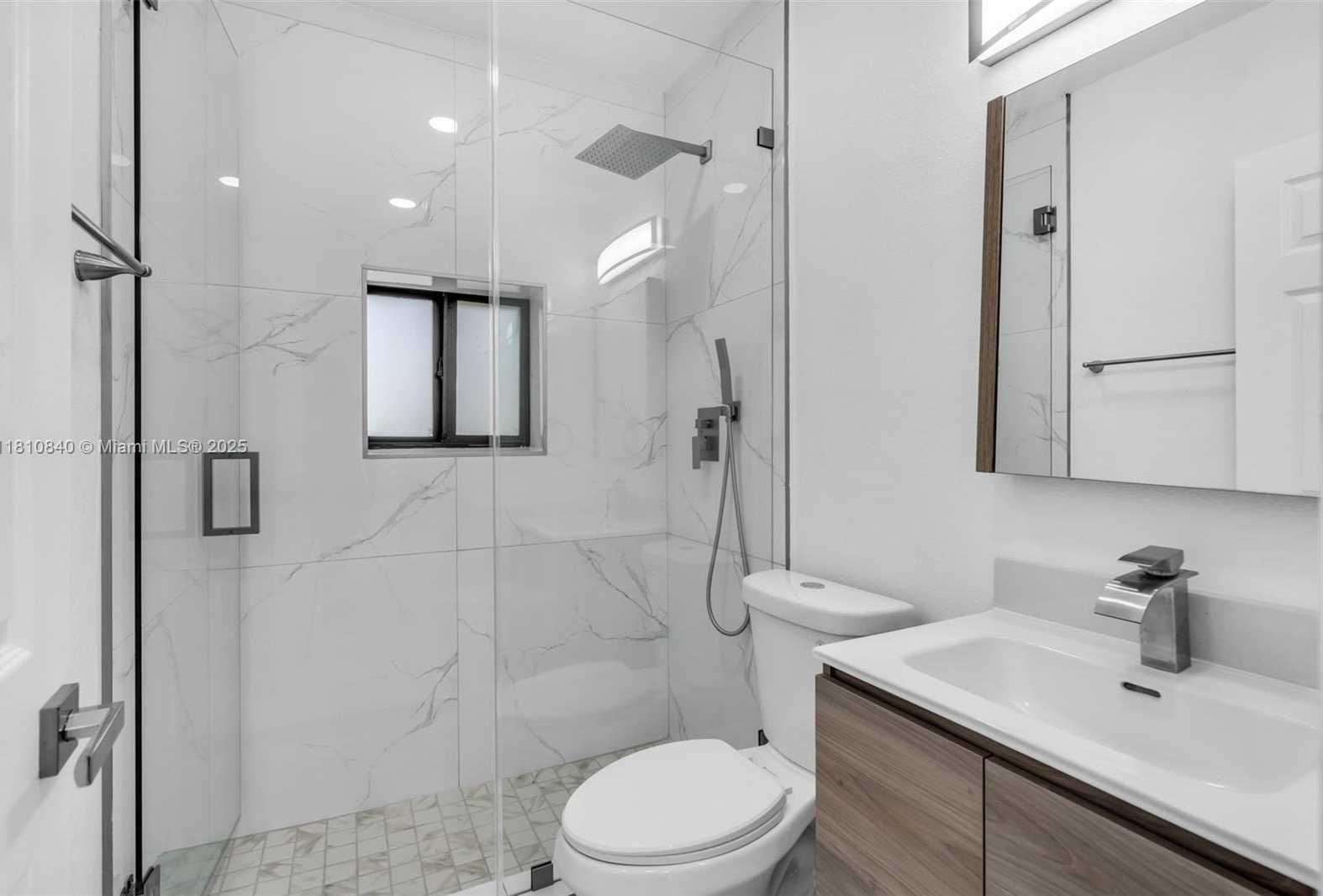 Small Image of 1010 NORTH EAST 140TH ST, North Miami Number 15