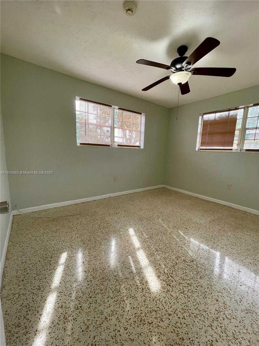 Small Image of 310 NORTH WEST 33RD TER, Lauderhill Number 15