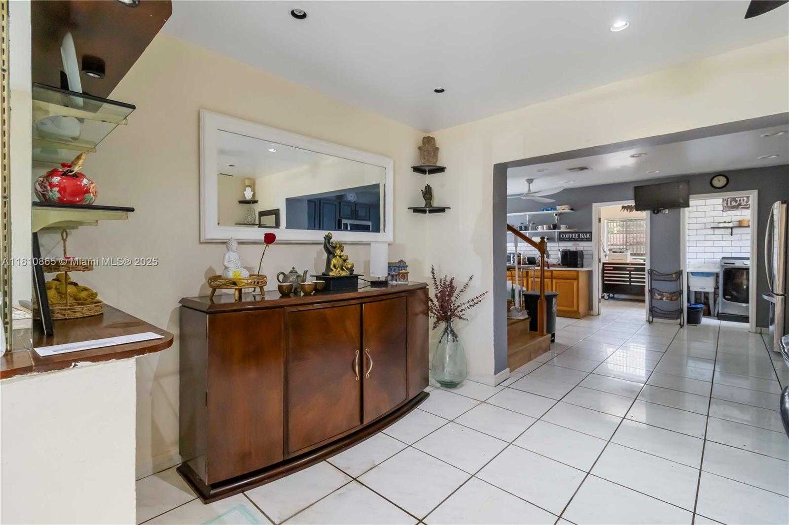 Small Image of 7141 CUSTER ST, Hollywood Number 12