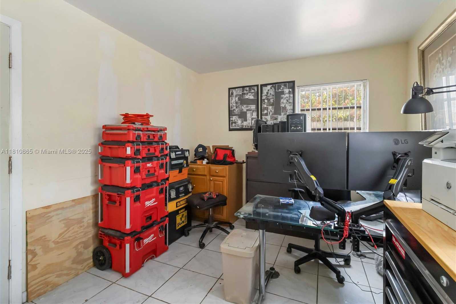 Small Image of 7141 CUSTER ST, Hollywood Number 16