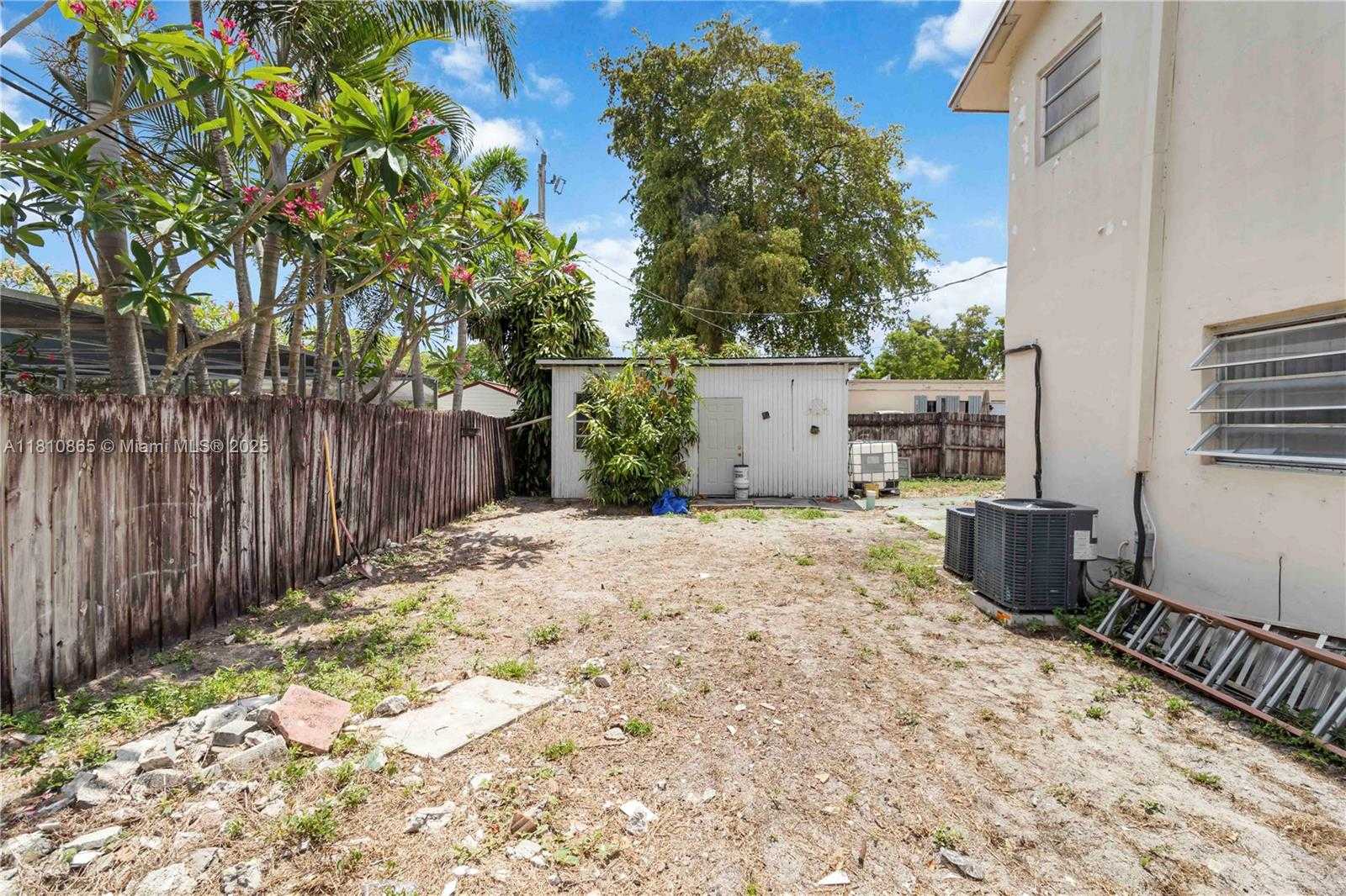 Small Image of 7141 CUSTER ST, Hollywood Number 30