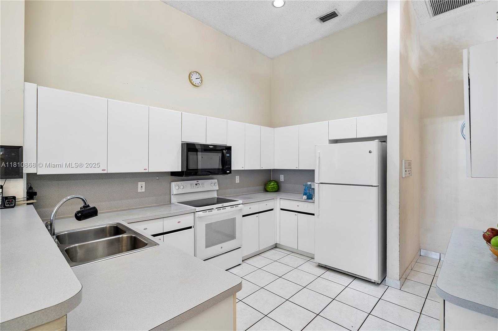 Small Image of 1357 CAMELLIA LN, Weston Number 10