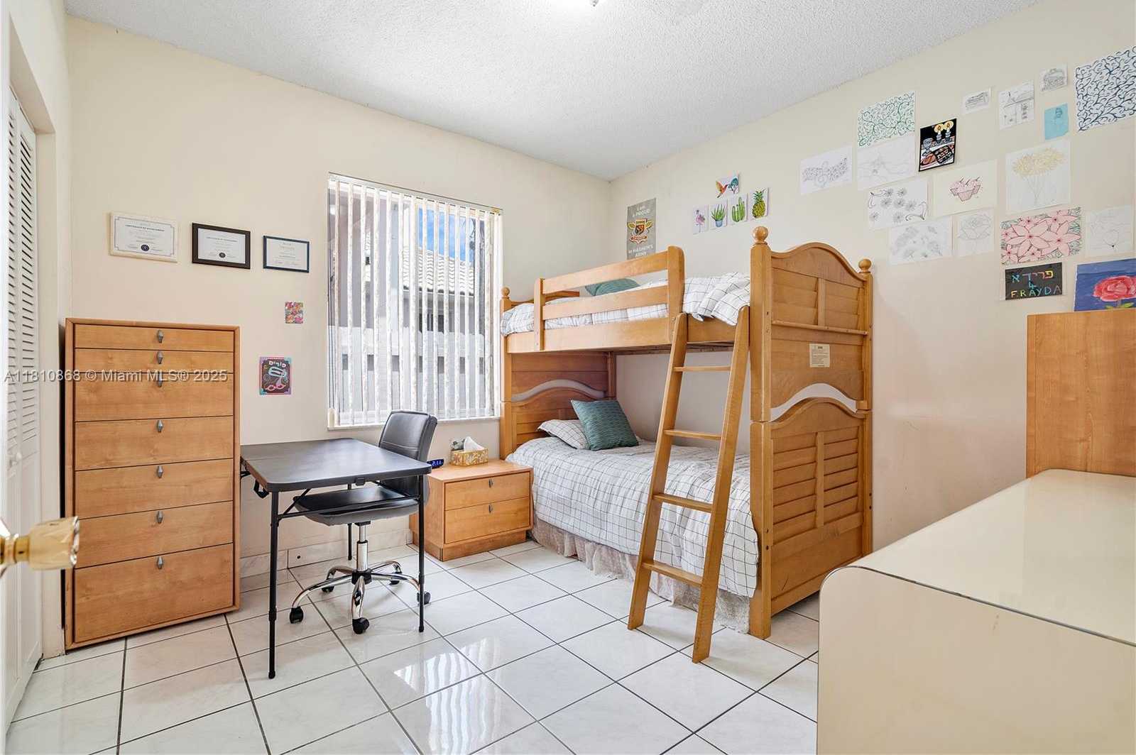 Small Image of 1357 CAMELLIA LN, Weston Number 18