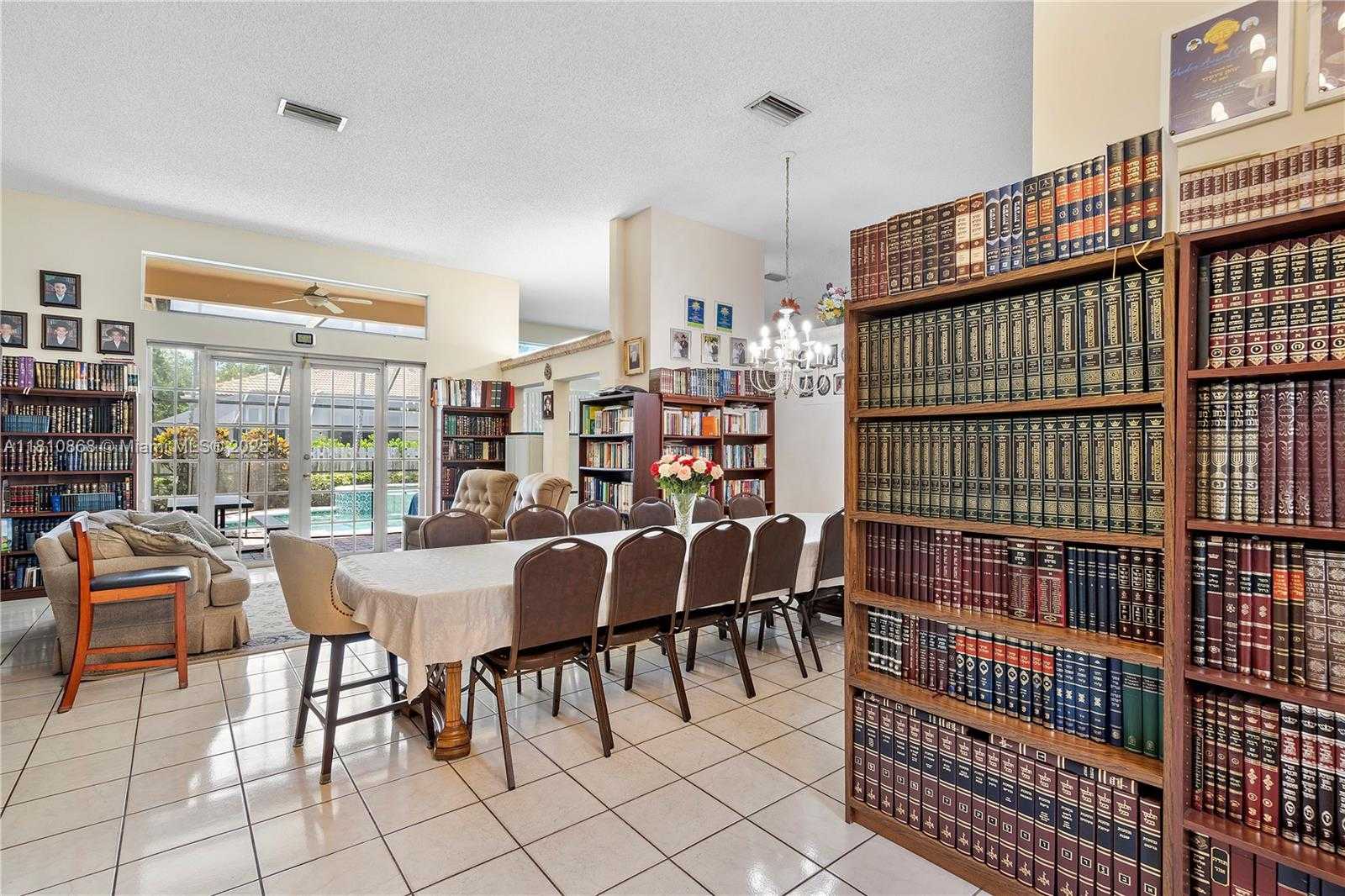 Small Image of 1357 CAMELLIA LN, Weston Number 3
